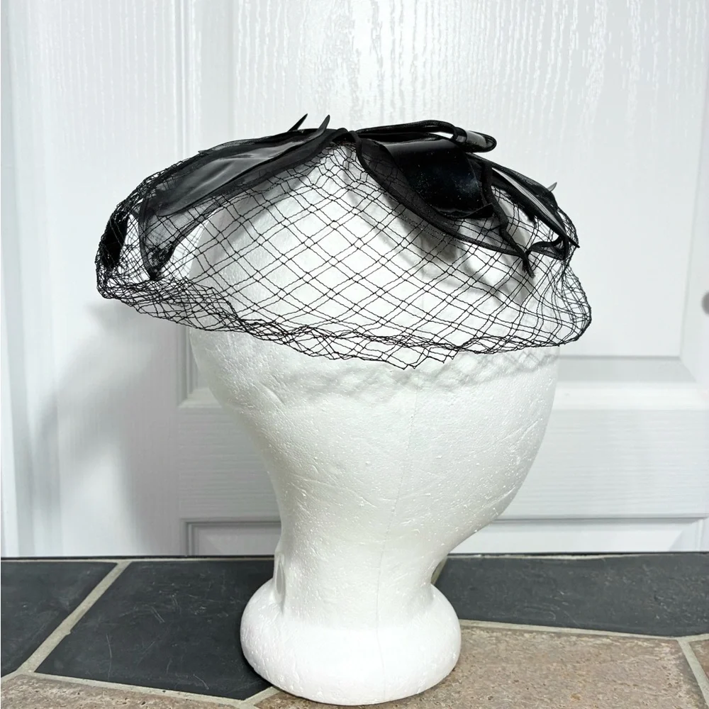 50s Mr. Lesley Veiled Cocktail Hat Black UNION MADE USA Vintage